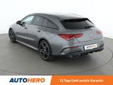 Mercedes-Benz CLA-Klasse CLA 200 Shooting Brake AMG Line Aut. - mit Benzin-Antrieb: Grau, Kombi