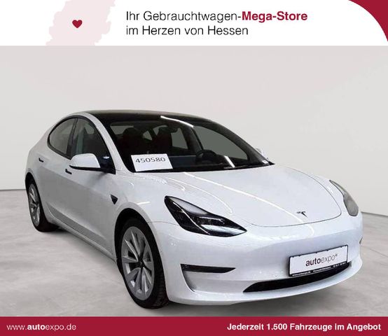 Tesla Model 3 Langstreckenbatt. Allradantrieb