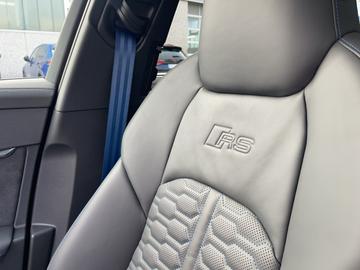 2025 AUDI RS6 缩略图 17
