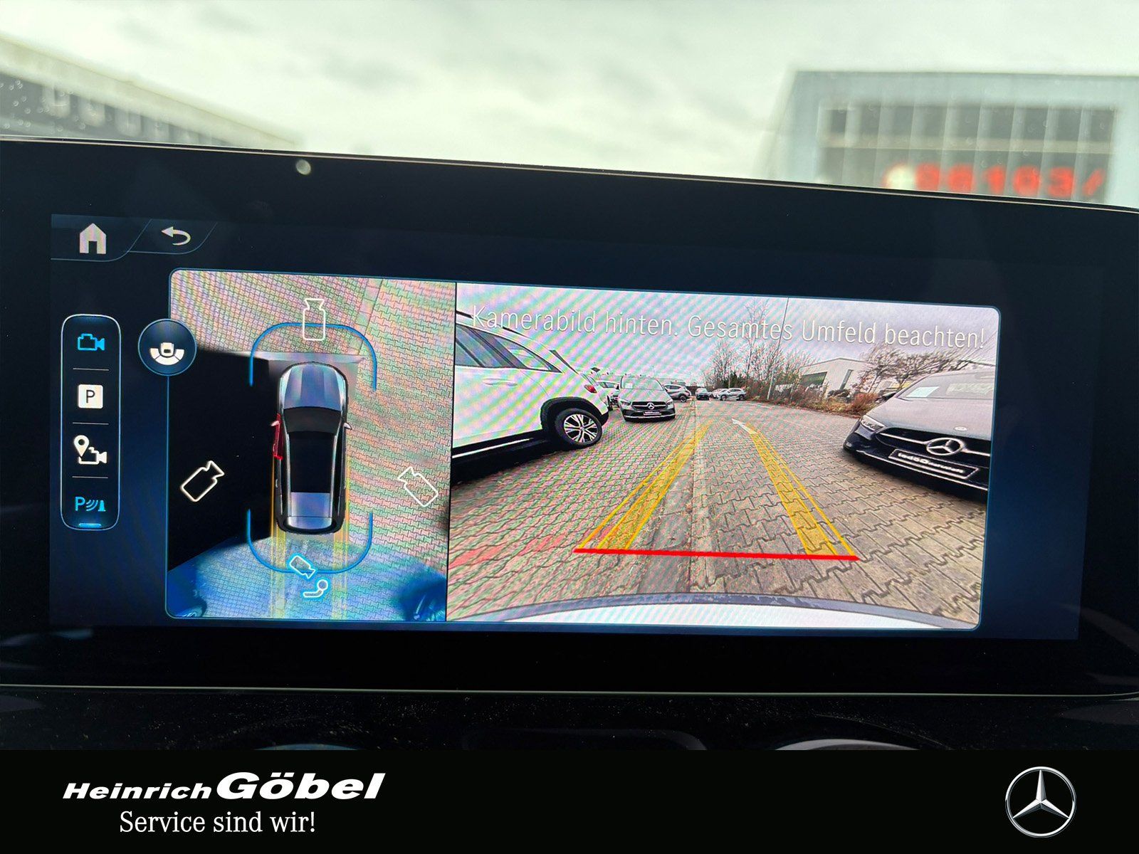 Fahrzeugabbildung Mercedes-Benz GLB 200 AMG*DISTRONIC*AHK*KEYLESS-GO*360°KAMERA