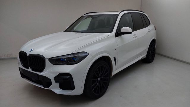 BMW X5 xDrive 40 d M Sport /SkyLounge /CARBON /LASER