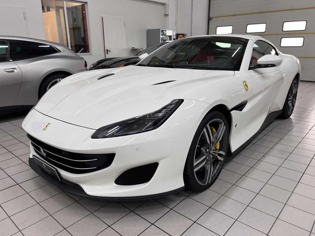 FERRARI Portofino