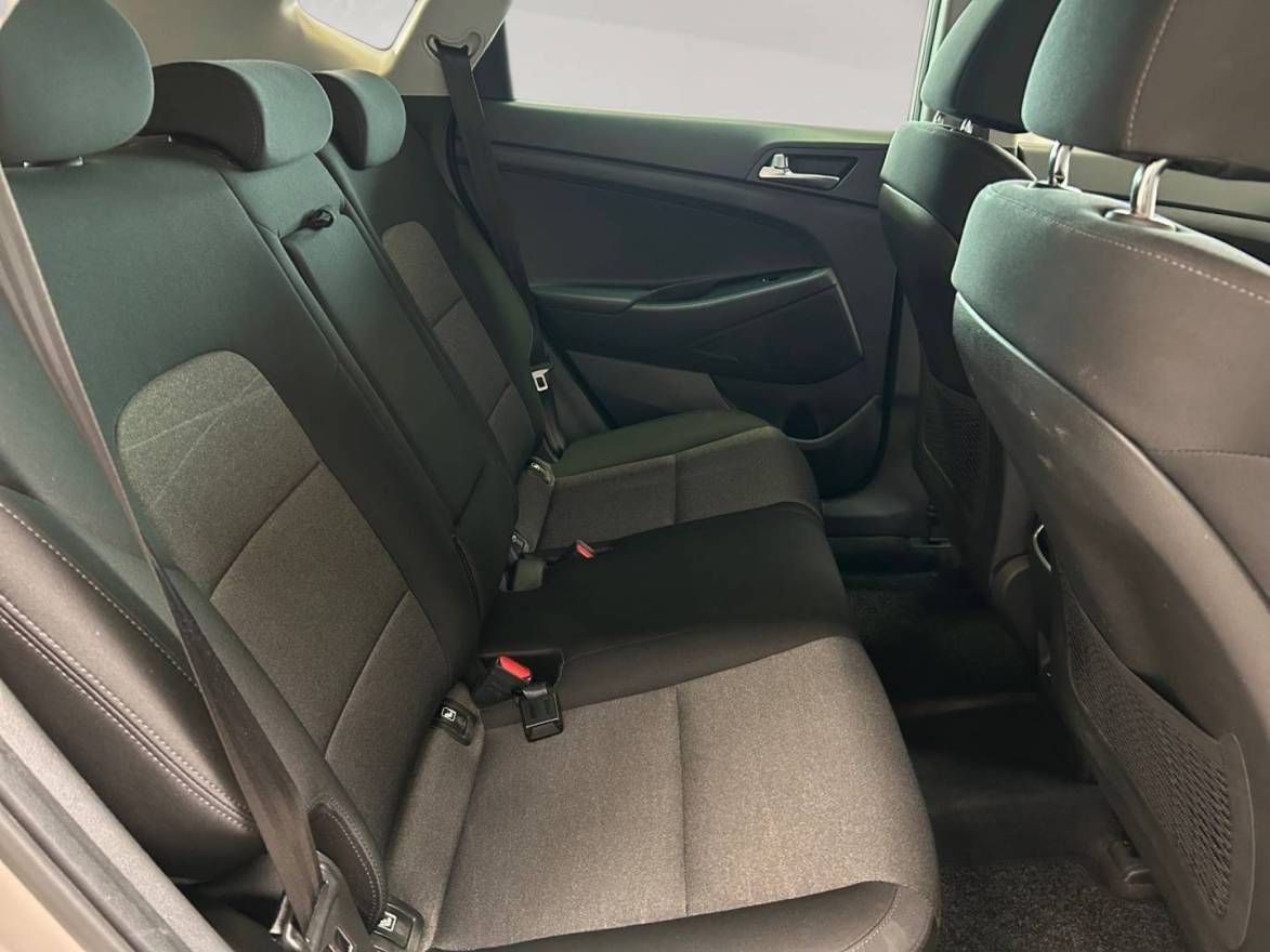 Fahrzeugabbildung Hyundai TUCSON FL STYLE
