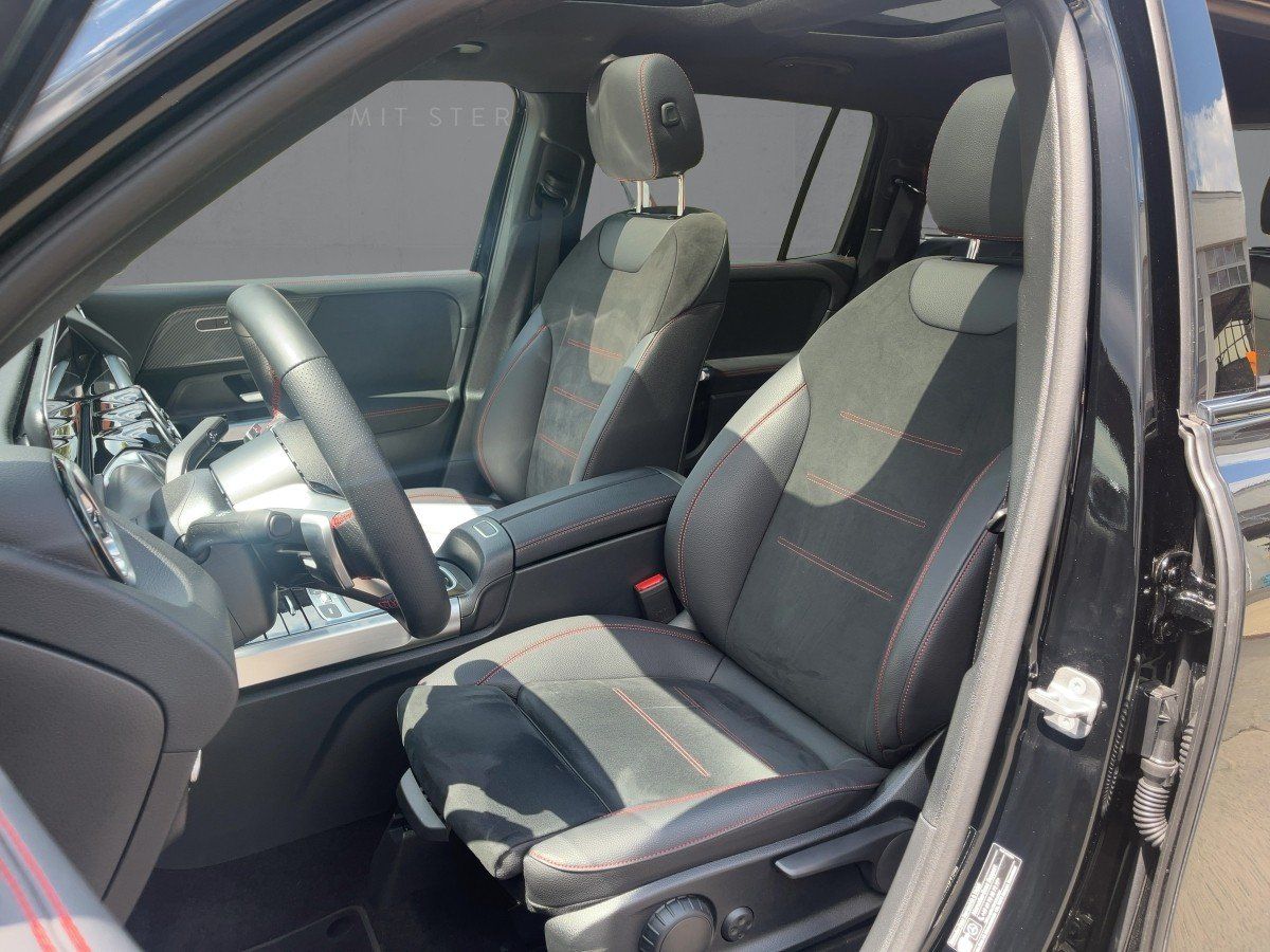 Fahrzeugabbildung Mercedes-Benz GLB 200 d AMG/Night/Pano/Kamera/AHK