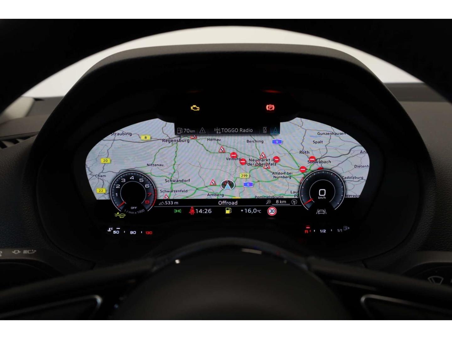 Audi Q2 30 TFSI Advanced AHK/NAV/RFK/SH/LED/DAB, миниатюра 13