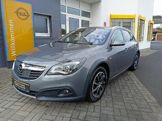 Opel Insignia CT 250PS 4x4*AT6 Navi*BiXenon*AHK2000kg