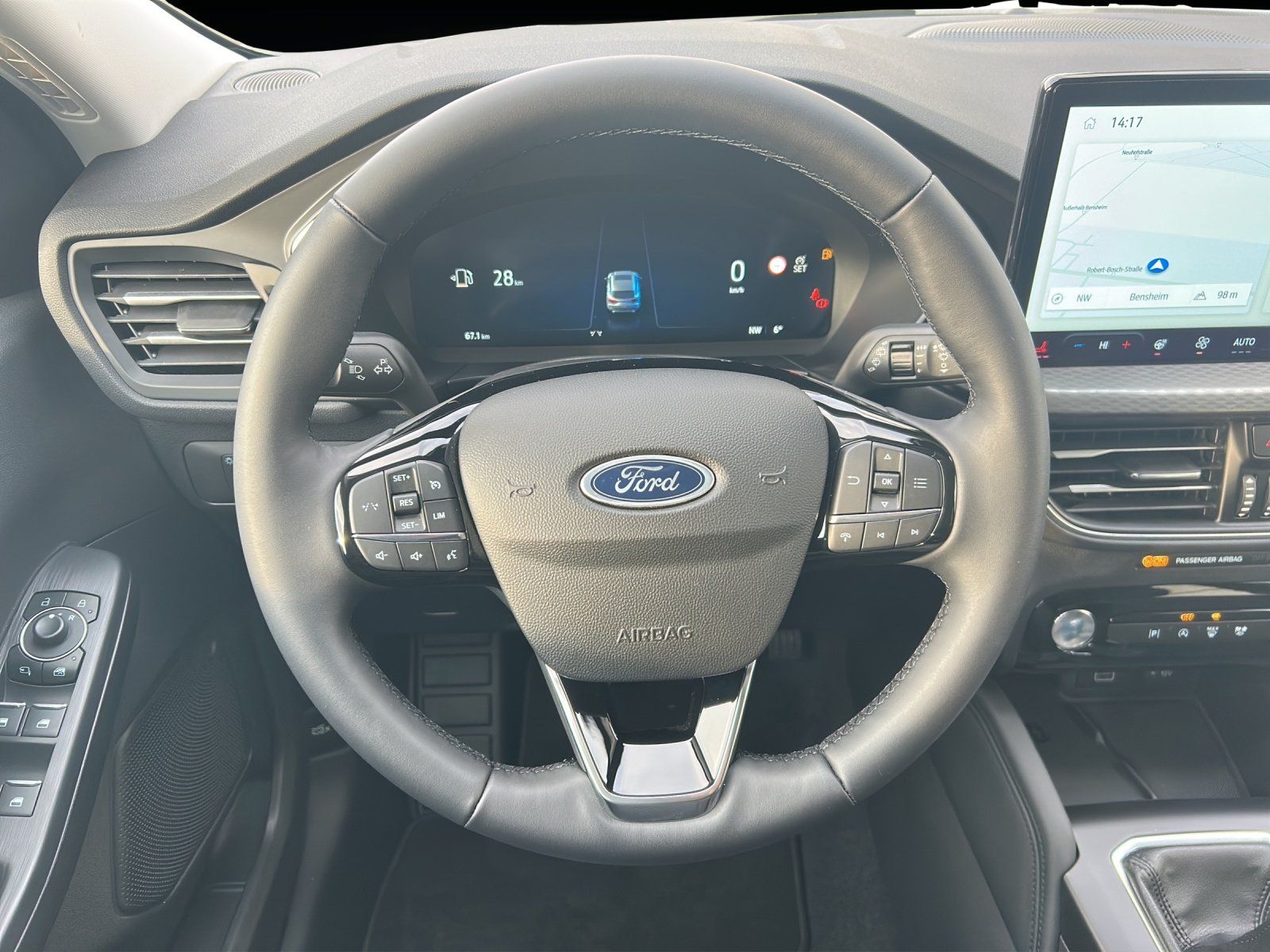 Fahrzeugabbildung Ford Kuga Titanium Winter Pak. Navi Digitales Cockpit