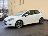 Fiat Grande Punto 1.4 16V Sport KLIMA SPORTSITZE ALU - Fiat: A 16