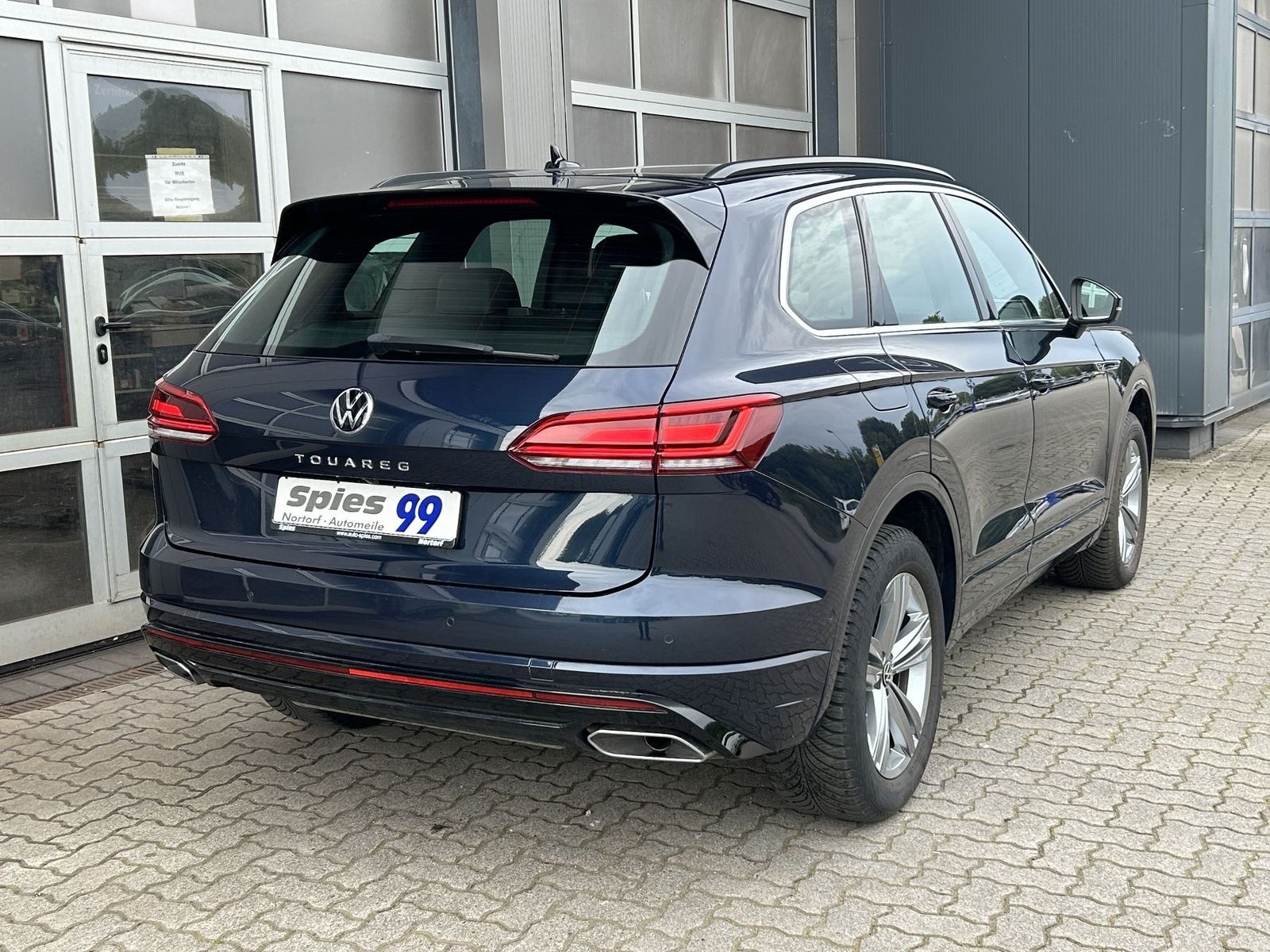 Volkswagen Touareg R-Line Leder 360° Innovision Cockp foto 5