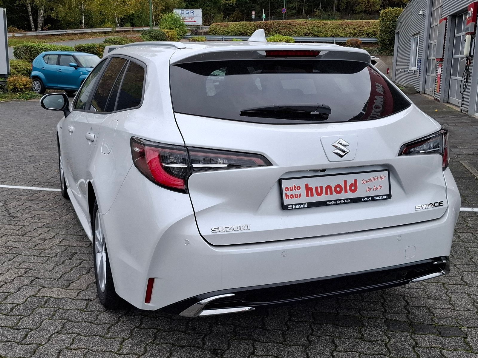 Suzuki Swace - Bild 5