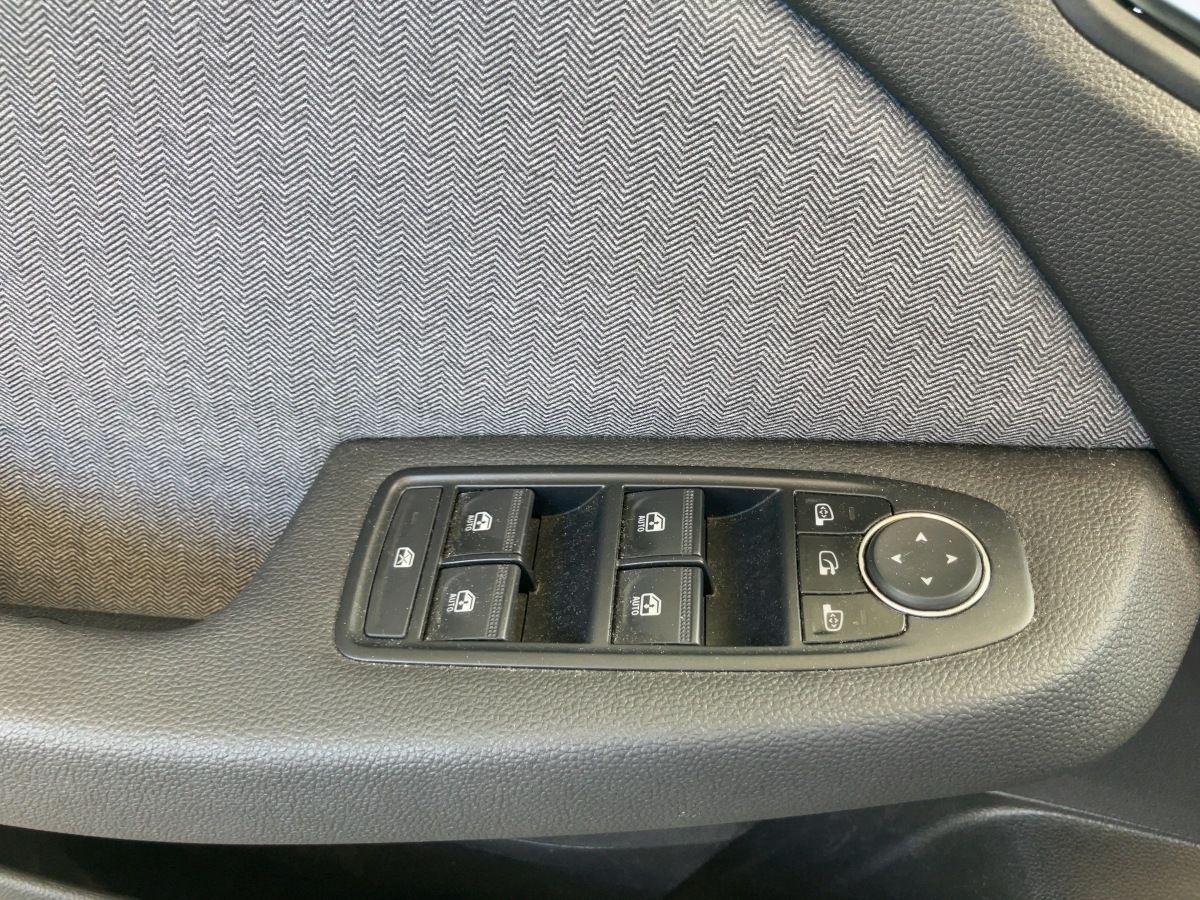 Renault Clio - Bild 17
