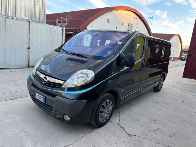 Opel Vivaro 2.0CDTI 9 posti Passo Lungo -2010