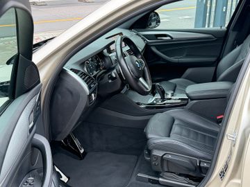 BMW X4 - 12