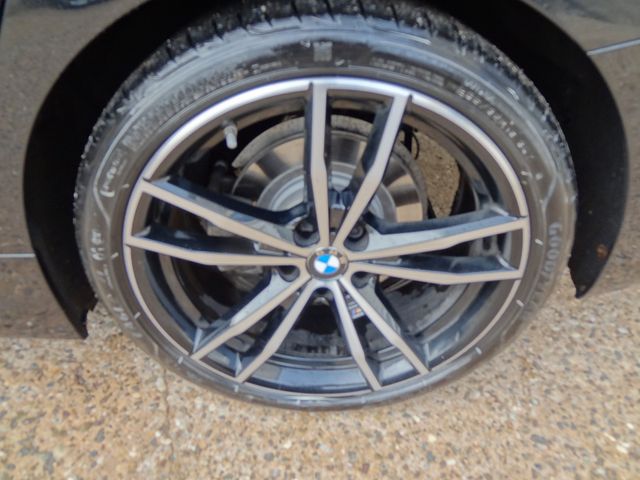 Fahrzeugabbildung BMW 320d xDrive M Sport/1.Hd/Laser/190PS/Navi/Leder