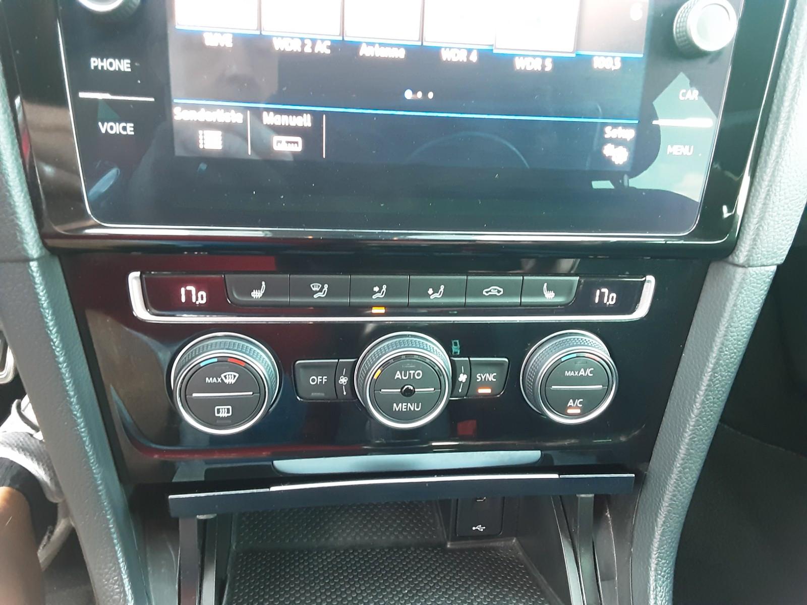 Volkswagen Golf 1.6 TDI IQ.DRIVE Variant Navi PDC SH AHK, миниатюра 17