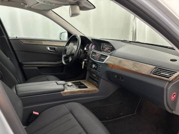 Mercedes E 350 - 11