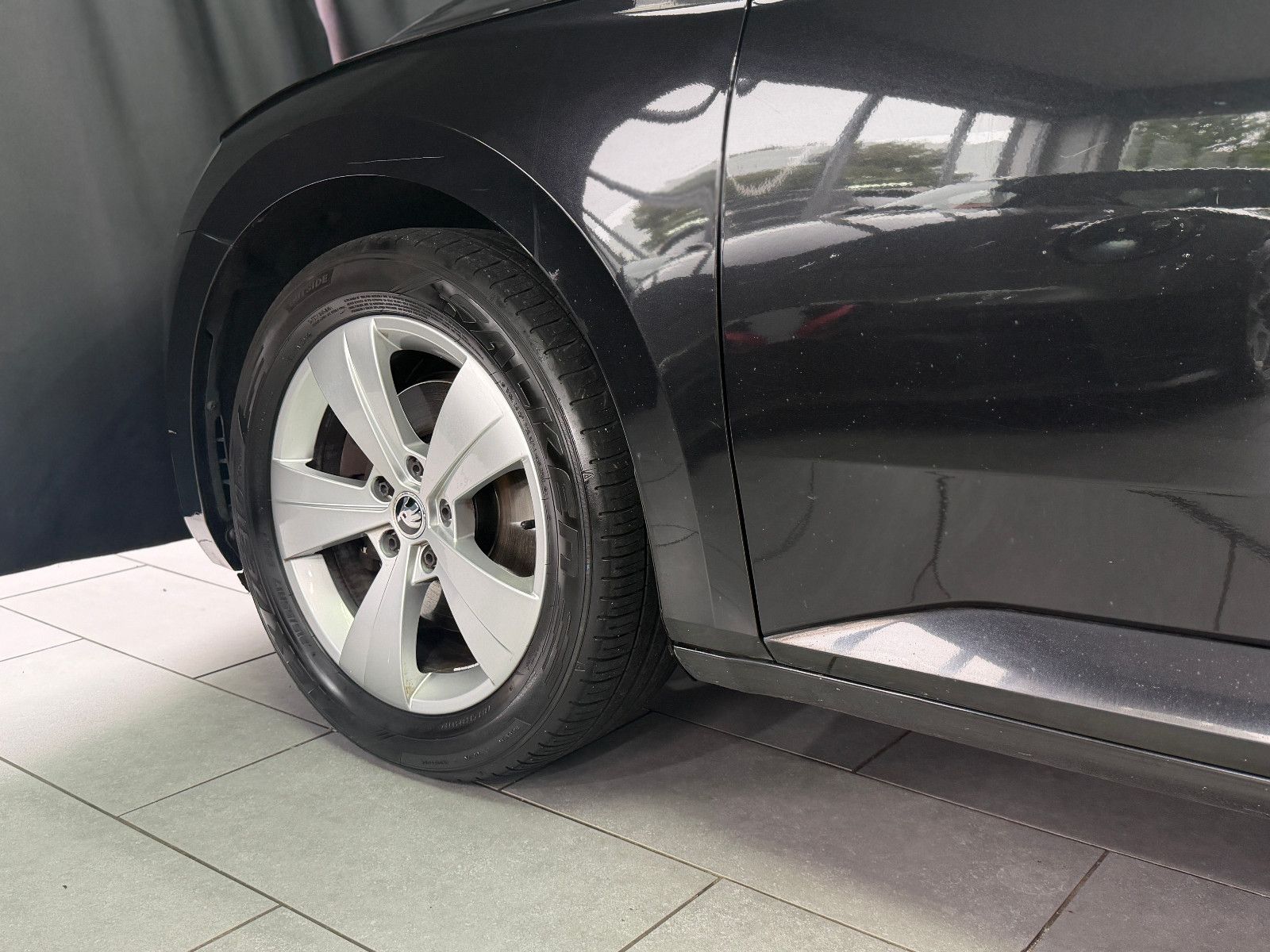 Fahrzeugabbildung SKODA Superb Combi Style |DSG|NAVI|MEMORY|ACC