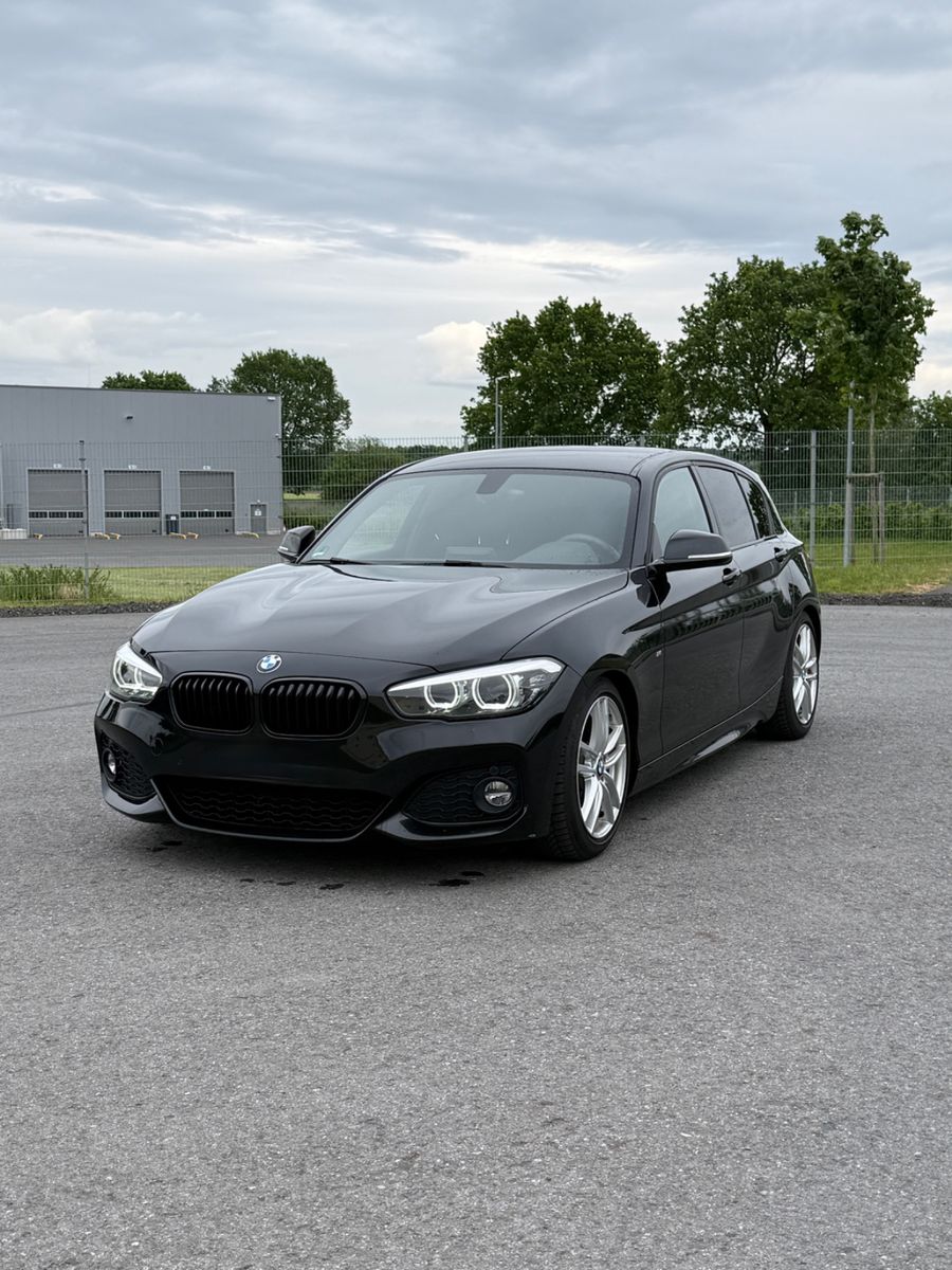 BMW 120i Edition M Sport Shadow A Edition M Spor...