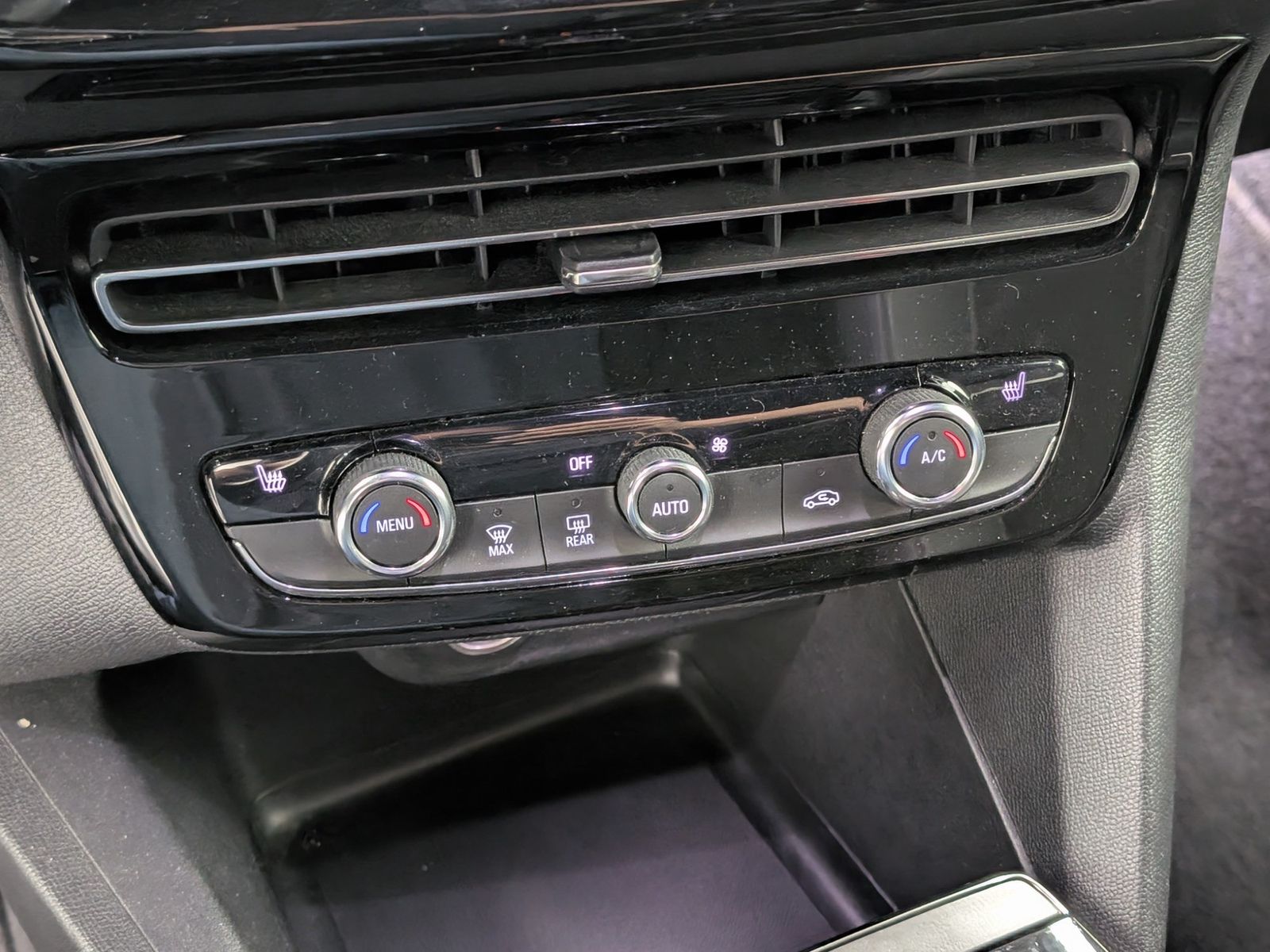 OPEL Mokka 1.2 Turbo Ultimate Navi Keyless ACC – Bild 12