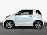 Toyota IQ 1.0 - Toyota IQ mit Benzin-Antrieb: mit Klimaanlage