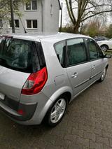 Renault zu verkaufen - Renault Scenic aus 2007 mit Diesel-Antrieb