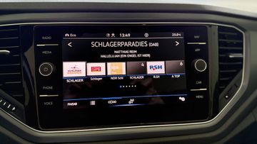 Fotografie des VW T-Roc Cabriolet 1.5 TSI ACT OPF R-Line