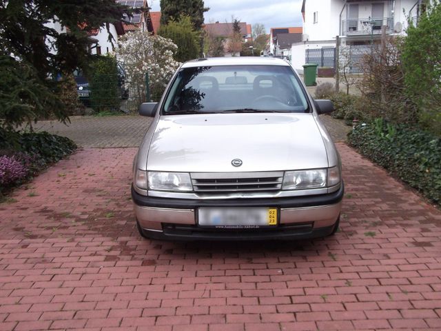 Opel Vectra 1.8i | H-Kennzeichen