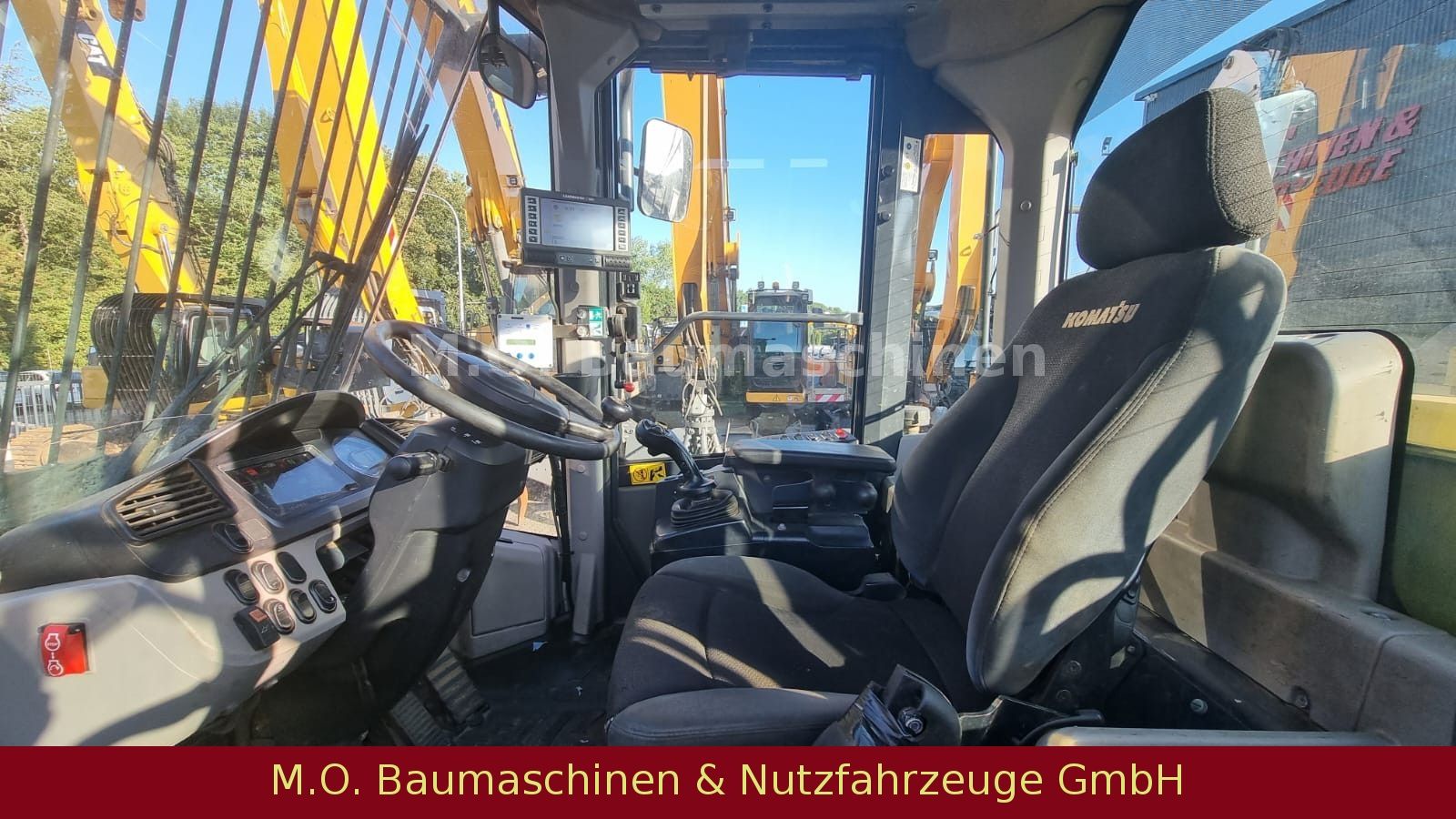 Fahrzeugabbildung Komatsu WA 470-8 / ZSA / Waage / AC/