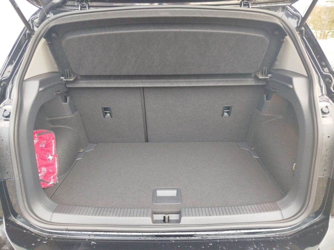 Fahrzeugabbildung Volkswagen T-Cross Life 1.0 TSI 85 kw (115 PS) 7-Gang-DSG