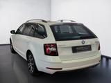 Skoda Octavia Combi 1.5 TSI Soleil LED Navi PDC SHZ LM - Skoda Octavia SOLEIL mit Benzin-Antrieb