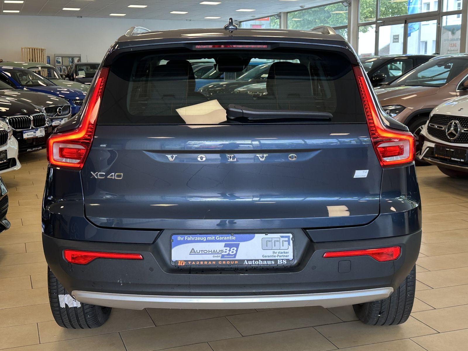 Volvo XC40 Inscription Plug-In ACC AHK Harman K CAM foto 6