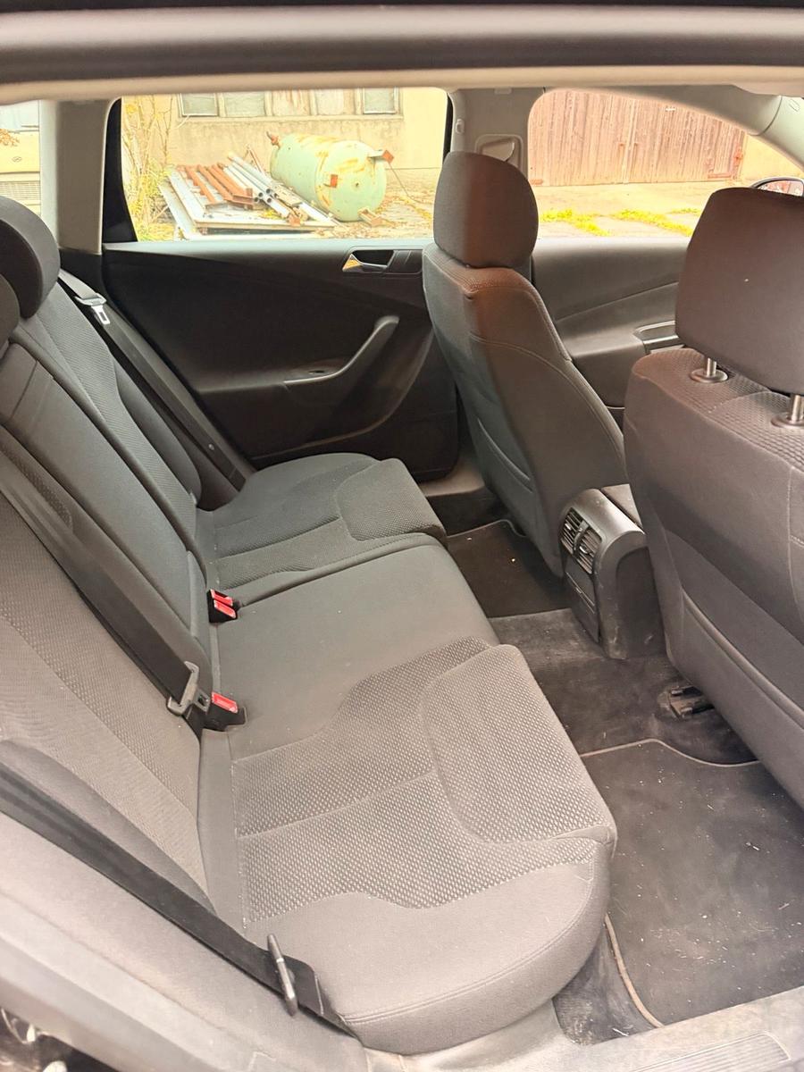 Volkswagen Passat 2006 — photo 8