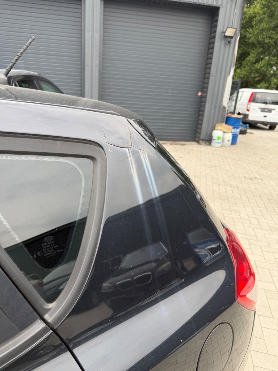 Kia ANDERE Ceed Vision 1.4