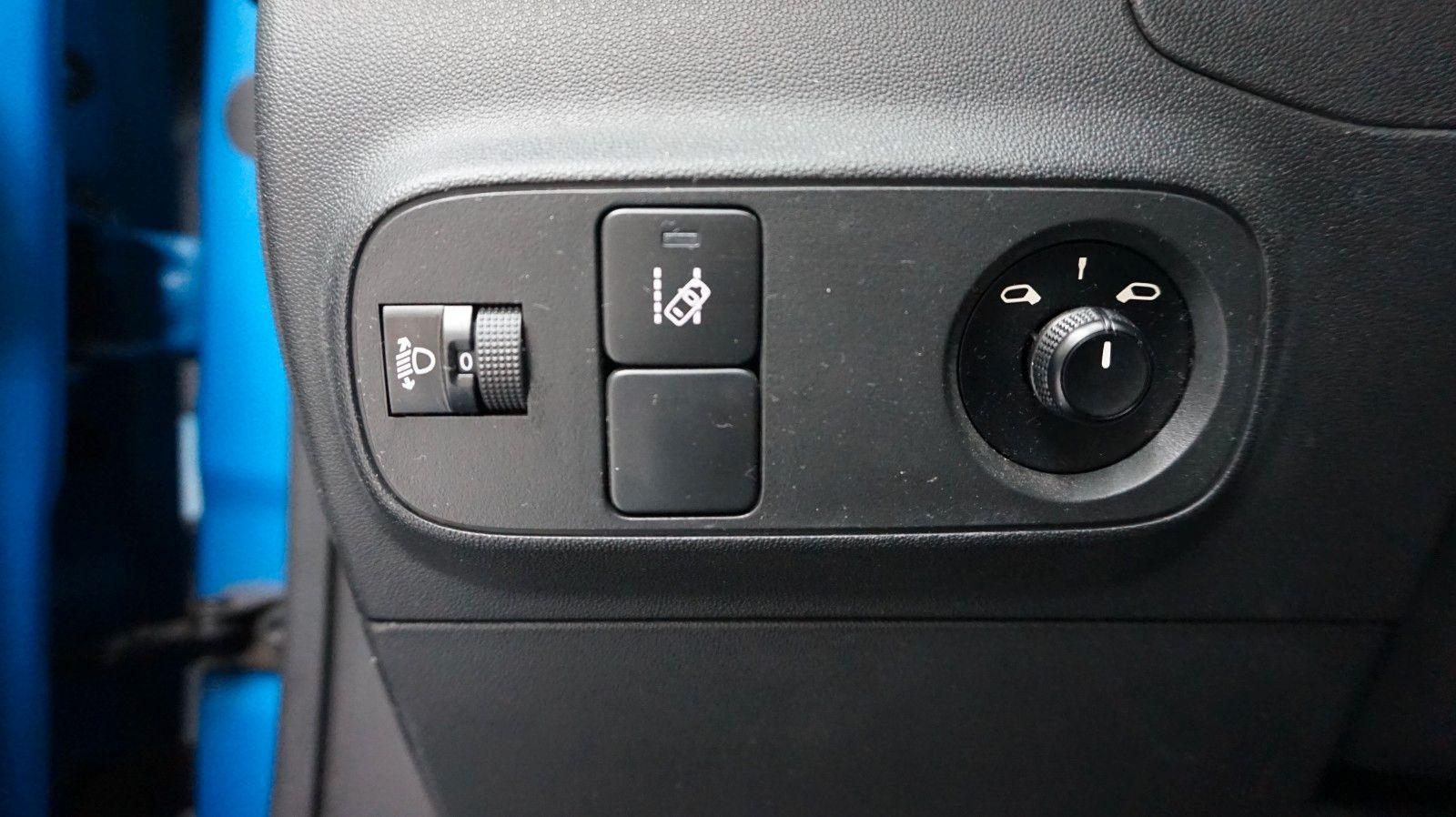 Fahrzeugabbildung Citroën C3 Feel  Scheckheft gepflegt nur 4,9 Liter kombi