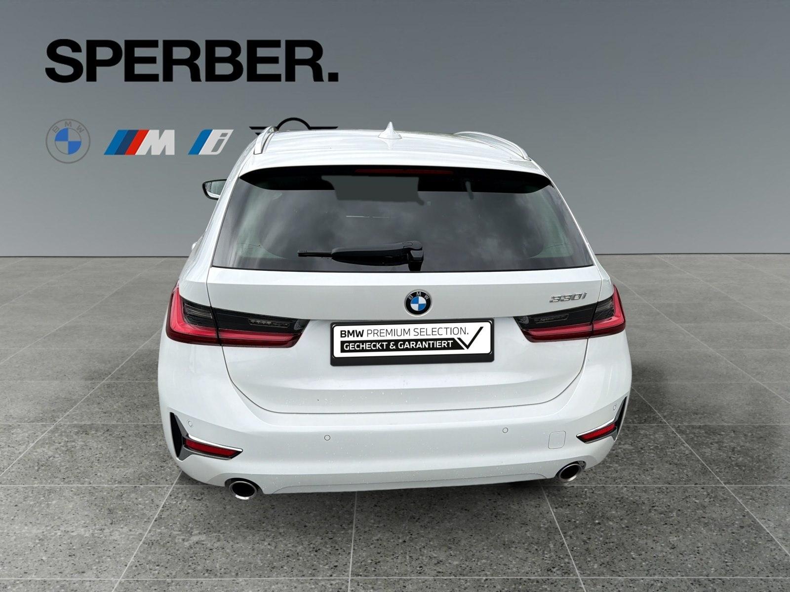 BMW 330i Luxury Line*DAB*Panorama*Komfortzugang*