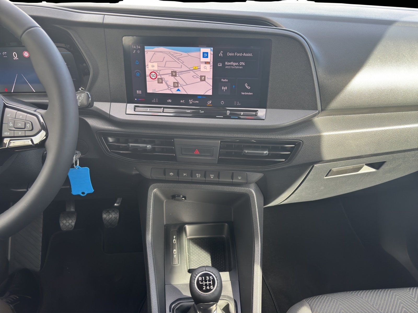 Fahrzeugabbildung Ford Tourneo Connect 1,5 Ecoboost Trend