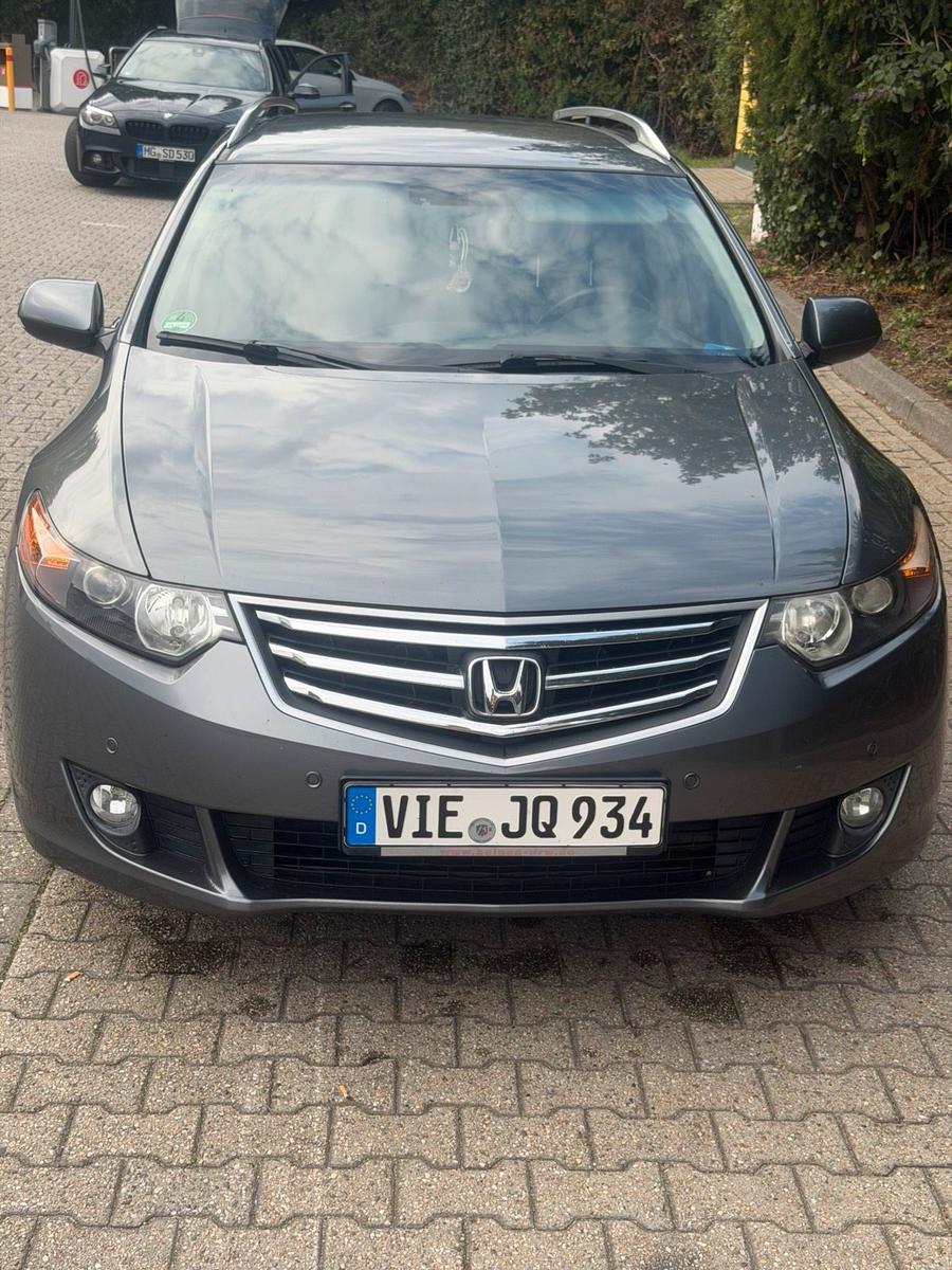 Honda Accord 2009 — photo 10