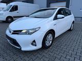 Toyota Auris Comfort - Toyota Auris Gebrauchtwagen in Frankfurt