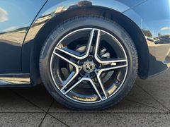 Mercedes-Benz A 180 AMG Line