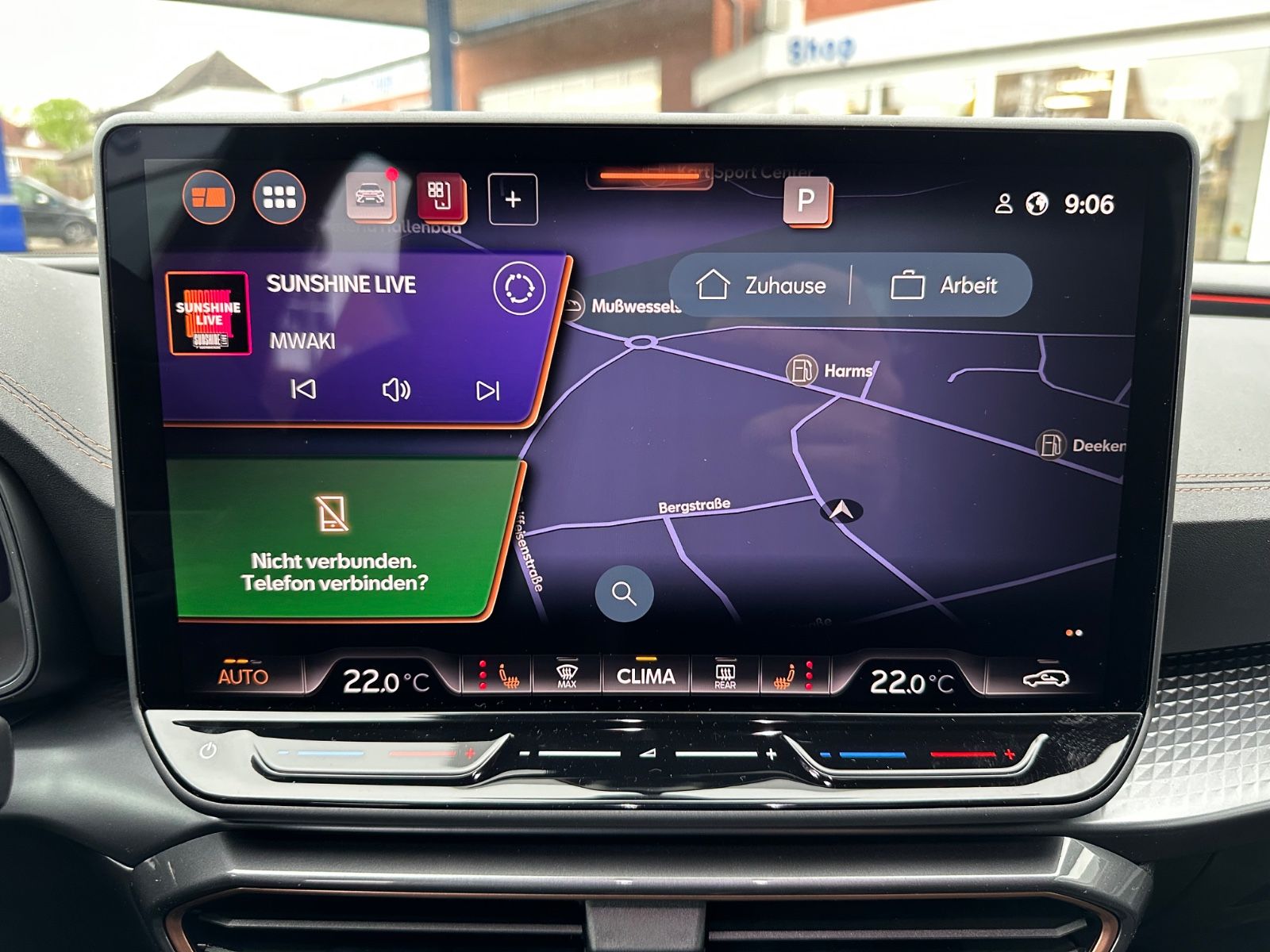 Fahrzeugabbildung CUPRA Formentor 1.5 TSI DSG Navi/AHK/ACC/LED/Shzg./17"