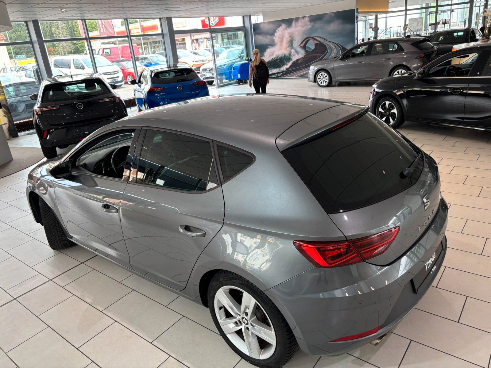 Fahrzeugabbildung SEAT Leon FR 2.0TDI DSG/ACC/SHZ/ALLWETTER