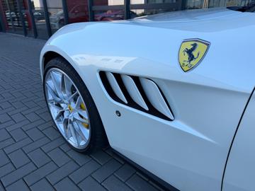 صورة 5 لـ 2020 Ferrari GTC4LUSSO