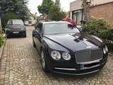 Bentley Flying Spur 6.0 W12 Autom. - - blaue Bentley Flying Spur