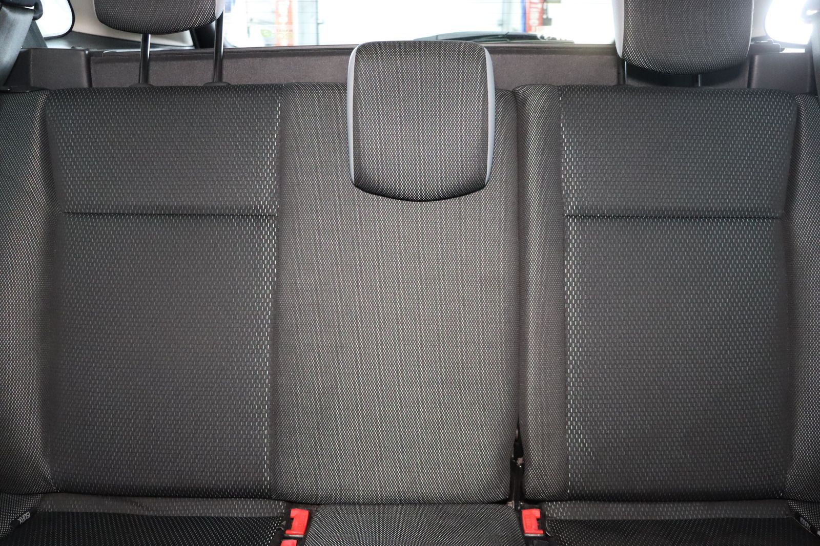 Fahrzeugabbildung Renault Clio Grandtour by Rip Curl 1.2 16V TCE