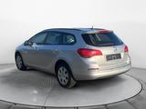 Opel Astra J Sports Tourer Selection - Opel Astra: Selection