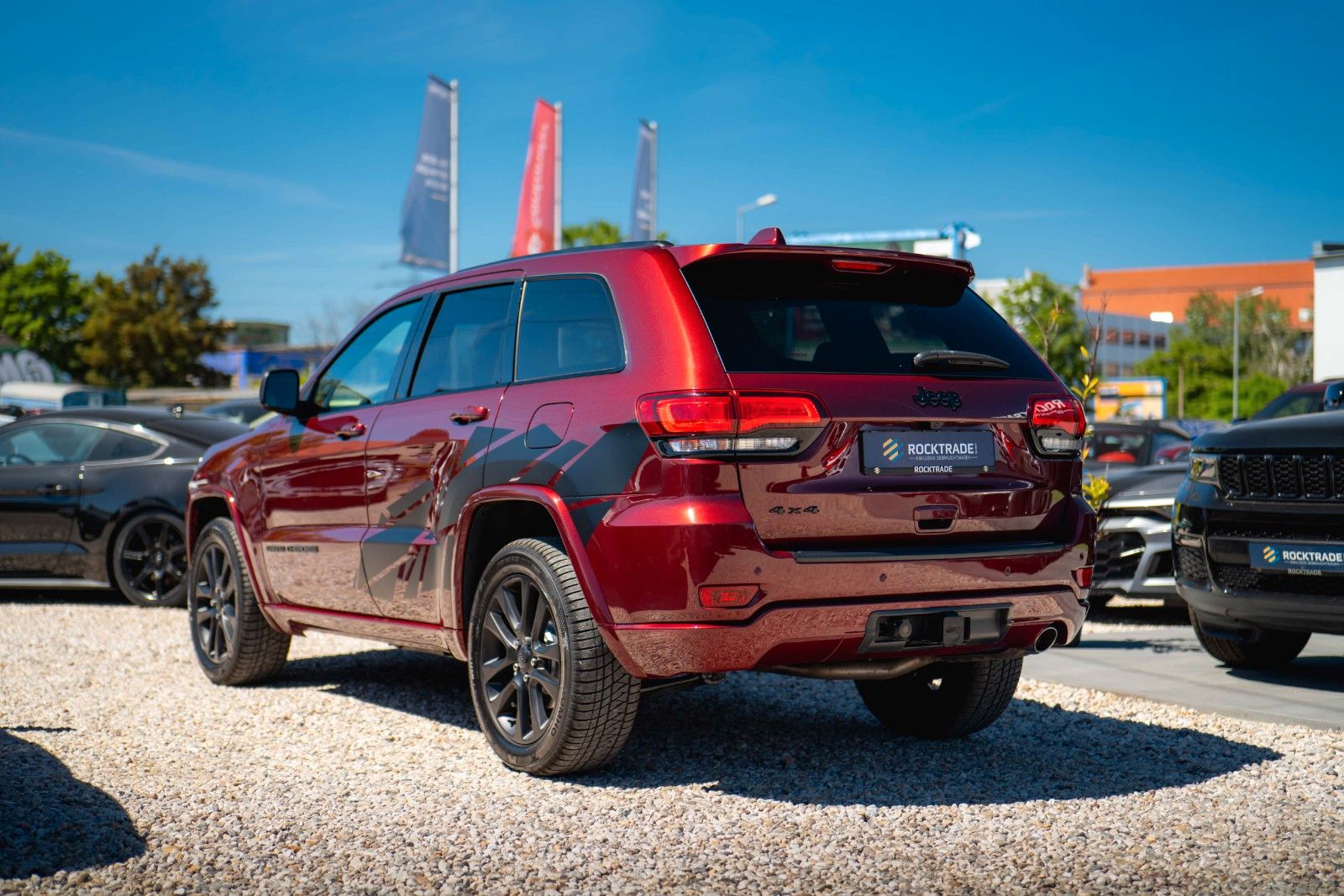 Fahrzeugabbildung Jeep Grand Cherokee 3.6 4x4 Altitude *Pano*CarPlay*