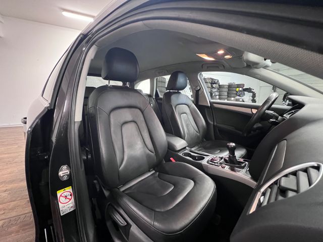 Audi A4 AVANT 2.0 TDI/ 1.HAND/ GARANTIE/ WENIG KM/ Audi A4 AVANT 2.0 TDI/ 1.HAND/ GARANTIE/ WENIG KM/