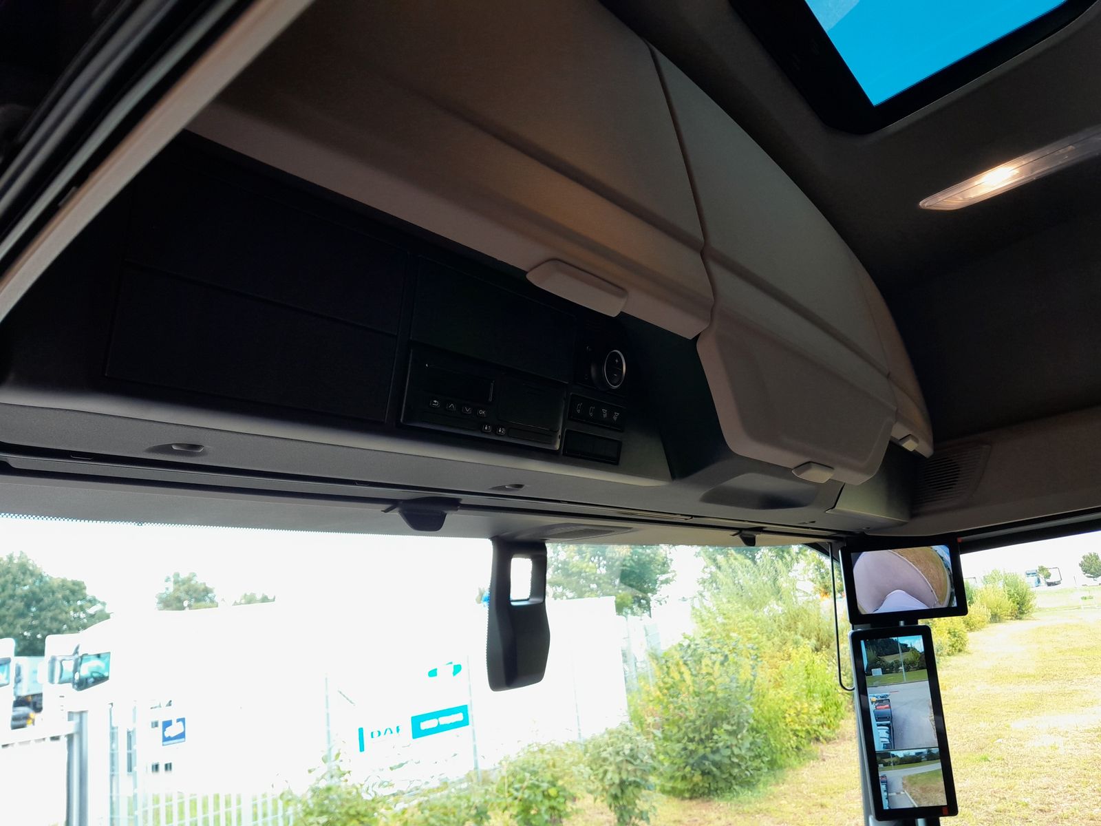 Fahrzeugabbildung DAF FAN XF 480 NGD Multiwechsler 1020-1320