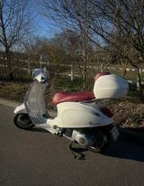 Vespa Primavera 125 - VESPA 125 PRIMAVERA