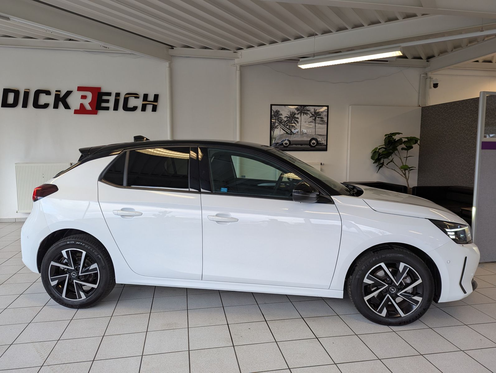 OPEL Corsa 1.2 GS IntelliLux Tech1-Komfort-Paket Cam - Image 8